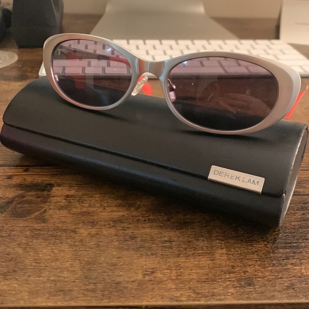 Mint Condition Derek Lam Veronica Sunglasses - image 8